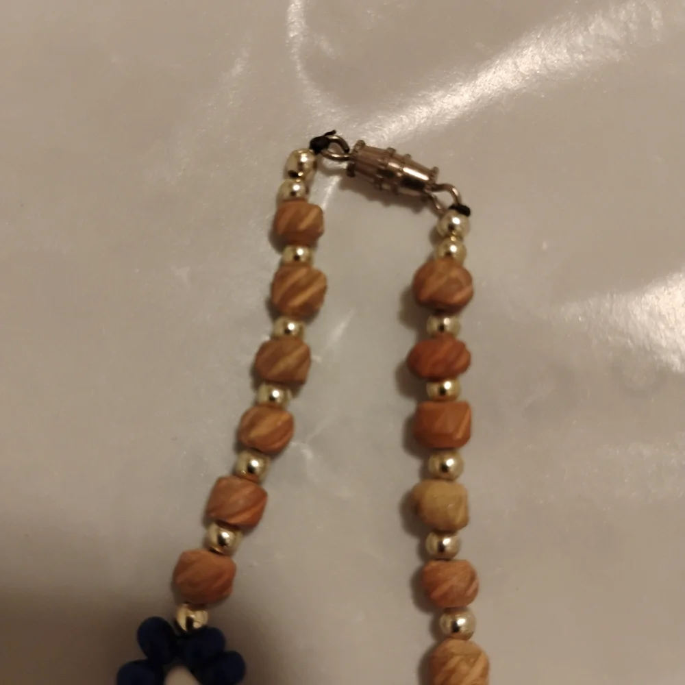 Charming Kids' Beaded Necklace with Blue Floral Design